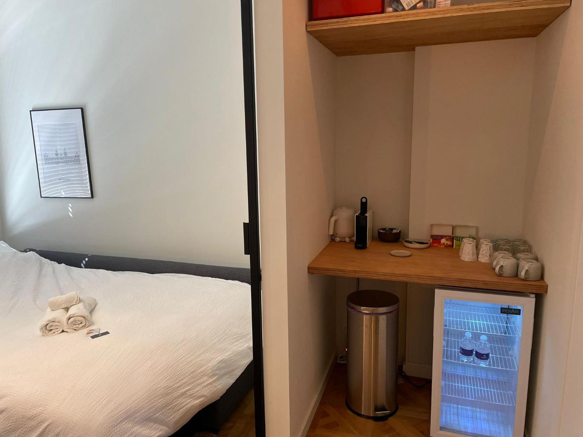 Luxury With Private Bathroom On Great Location. Habitación en casa particular *