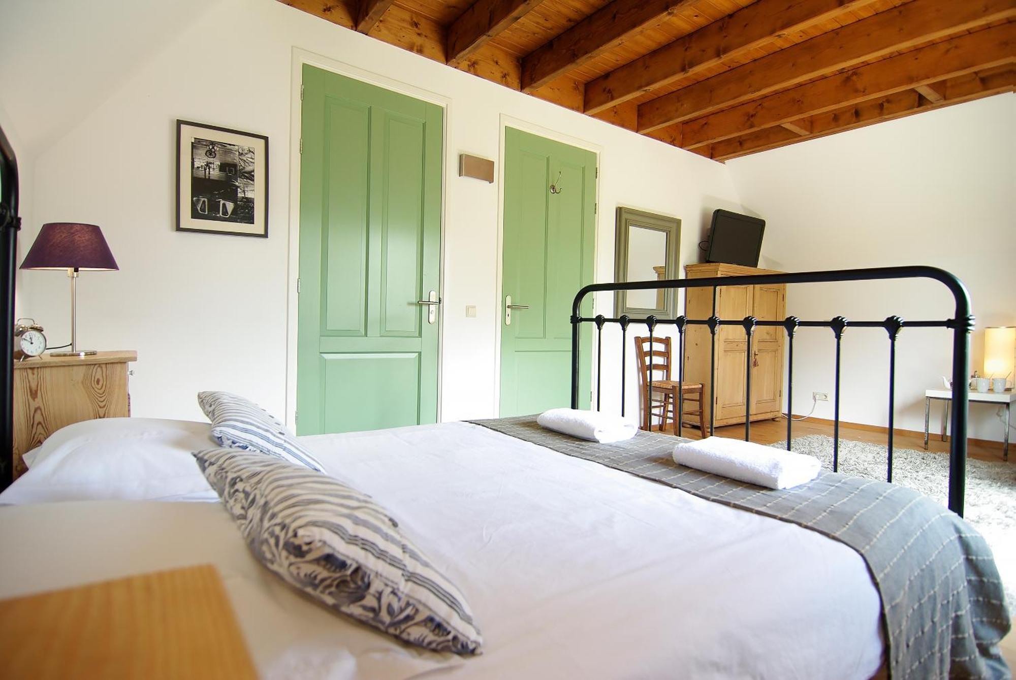 Privat bolig Tranquil Wooden House With Free Parking Amsterdam