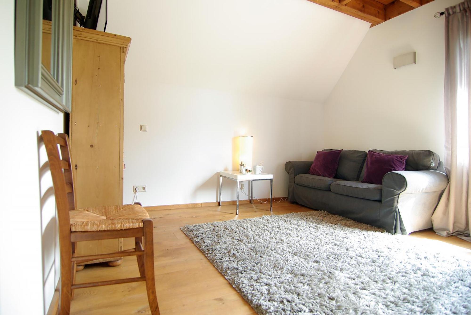 Tranquil Wooden House With Free Parking Privat bolig *