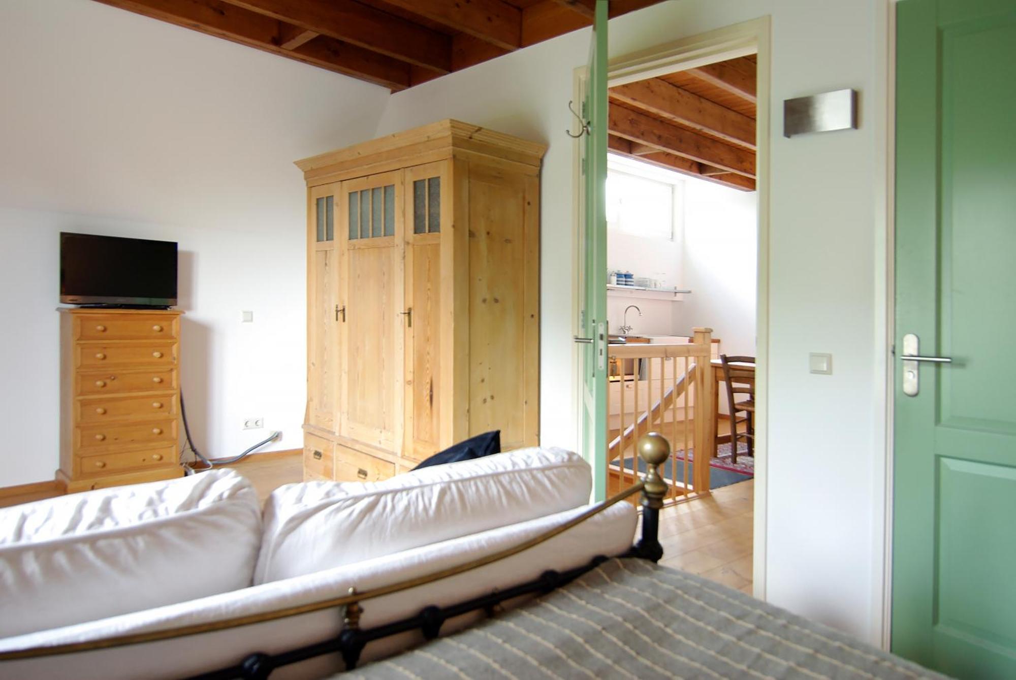 Privat bolig Tranquil Wooden House With Free Parking Amsterdam