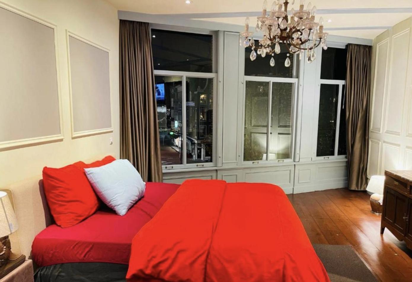 Red Light Chinatown City Centre Bed & Breakfast Amsterdam