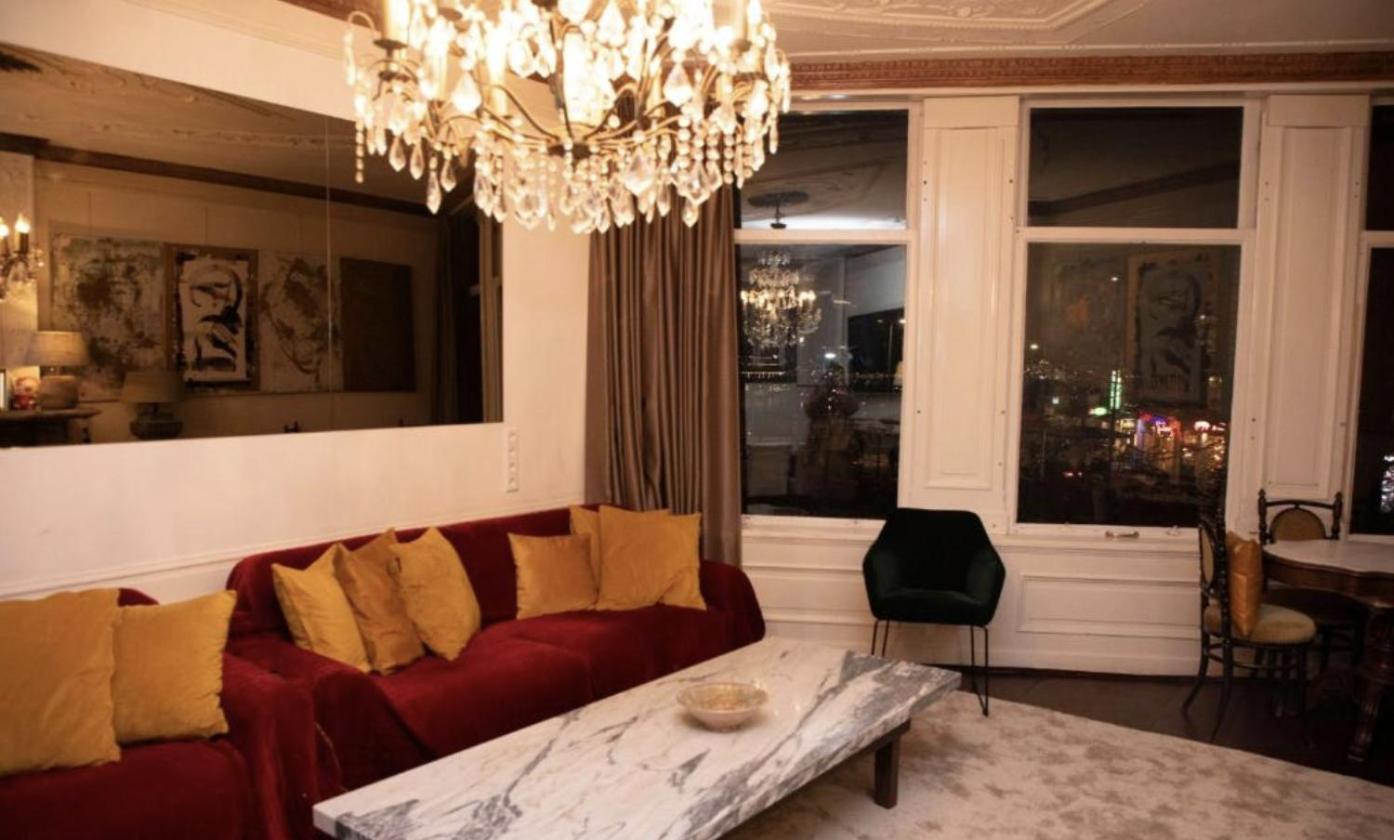 Red Light Chinatown City Centre Bed & Breakfast *