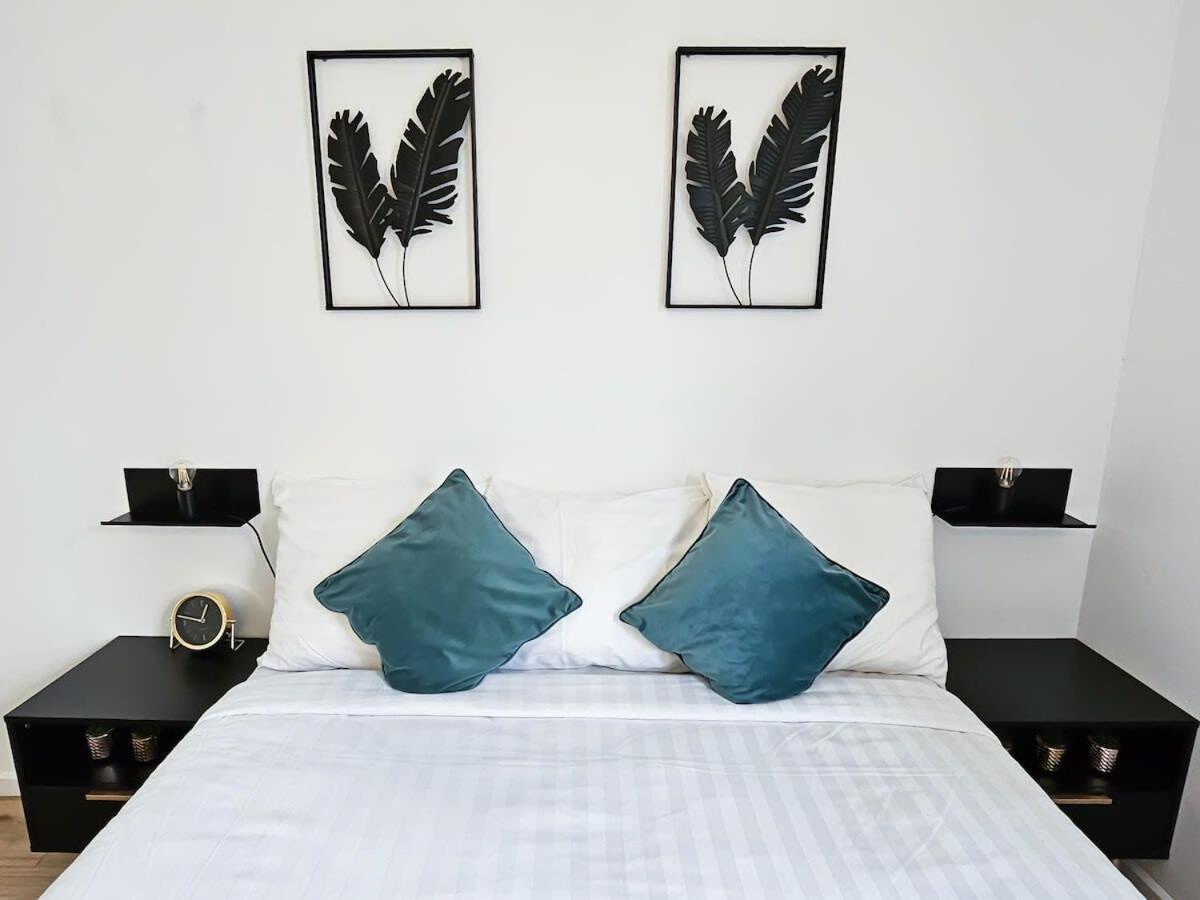North Spacious For 6 Guests
