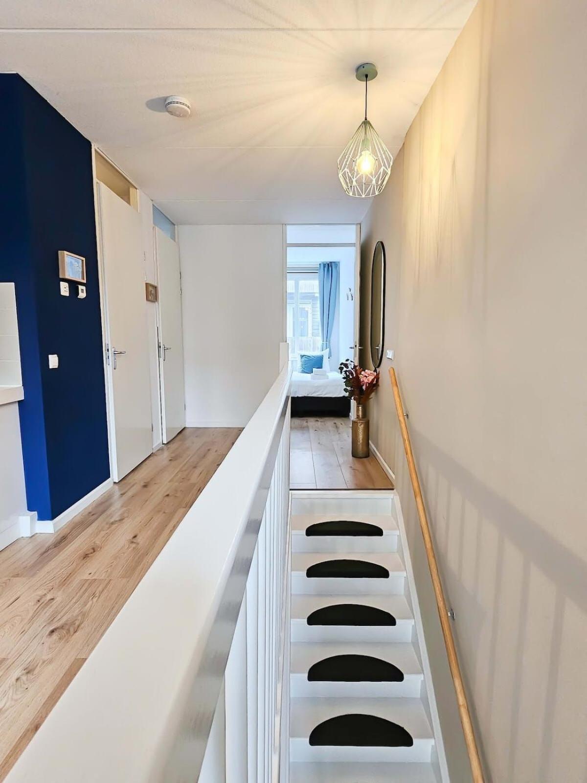 North Spacious For 6 Guests