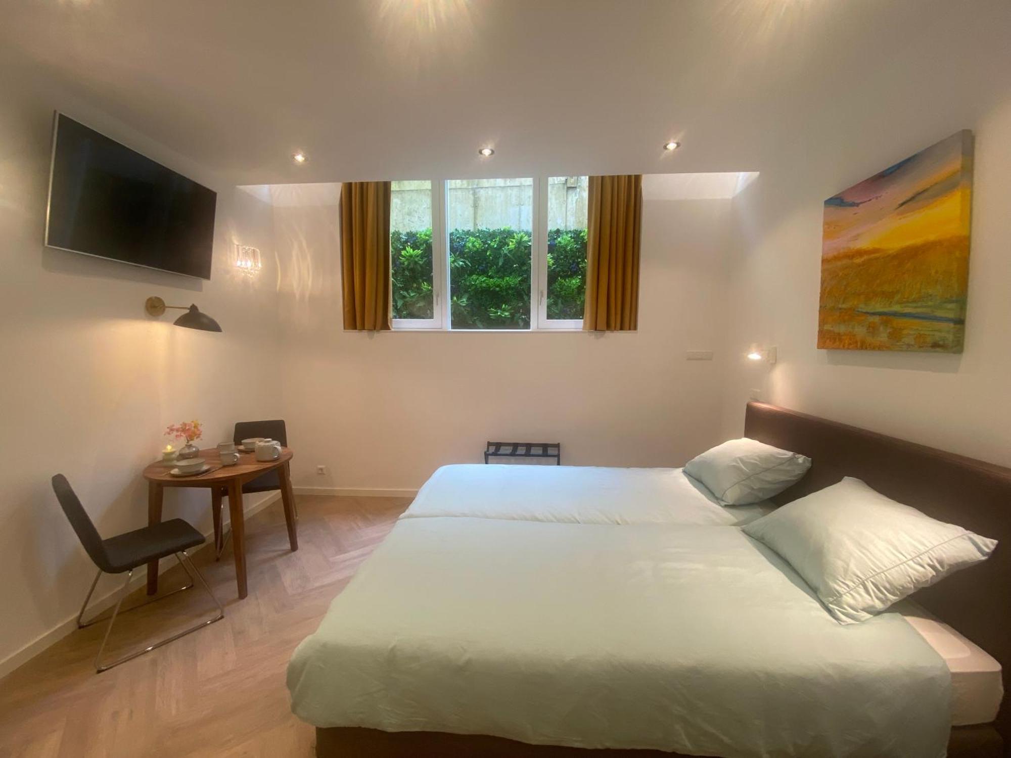 Bed & Breakfast Goodnight Lovely In Centre-private-quiet-luxurious Amsterdam