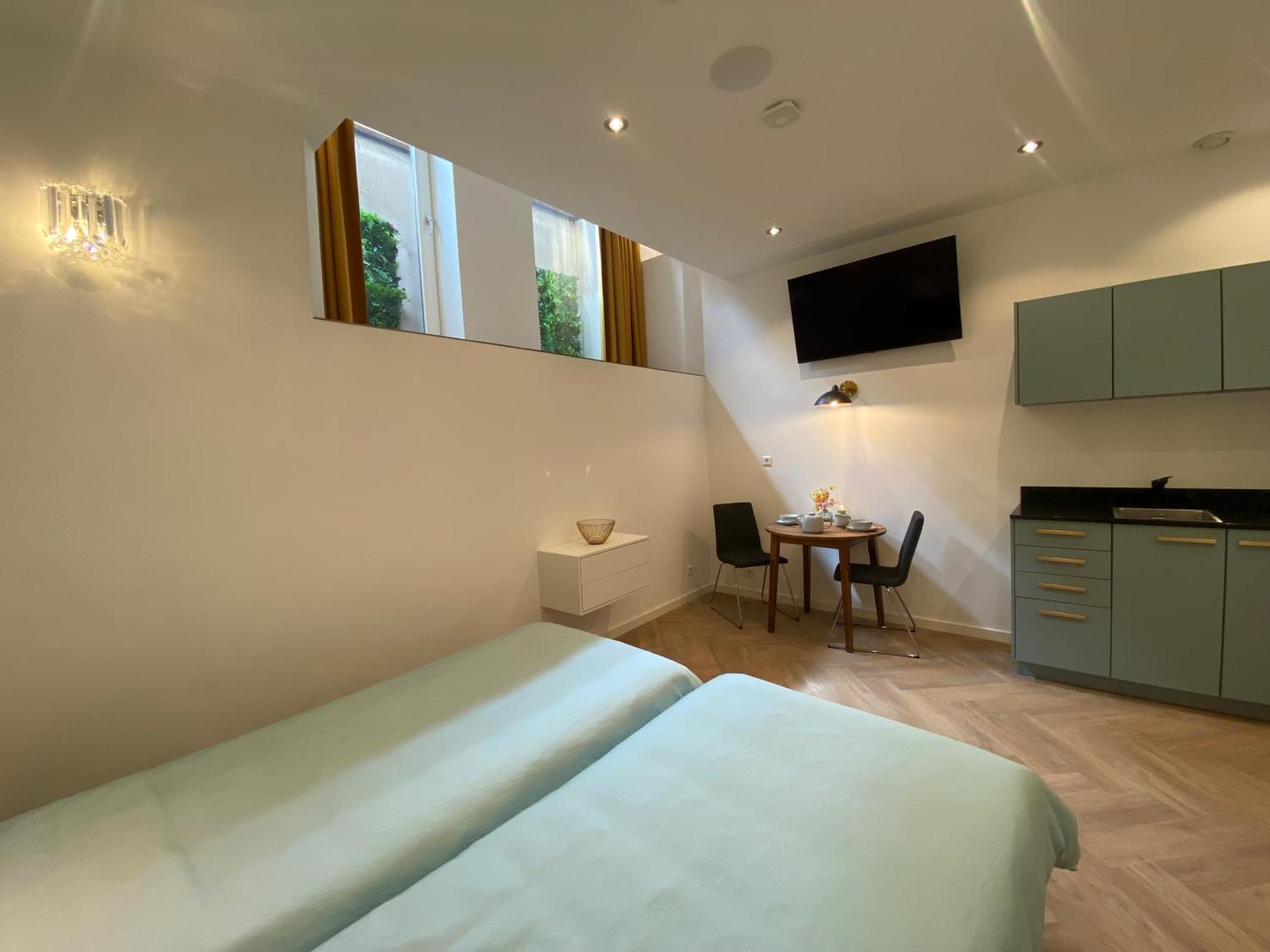 Bed & Breakfast Goodnight Lovely In Centre-private-quiet-luxurious *