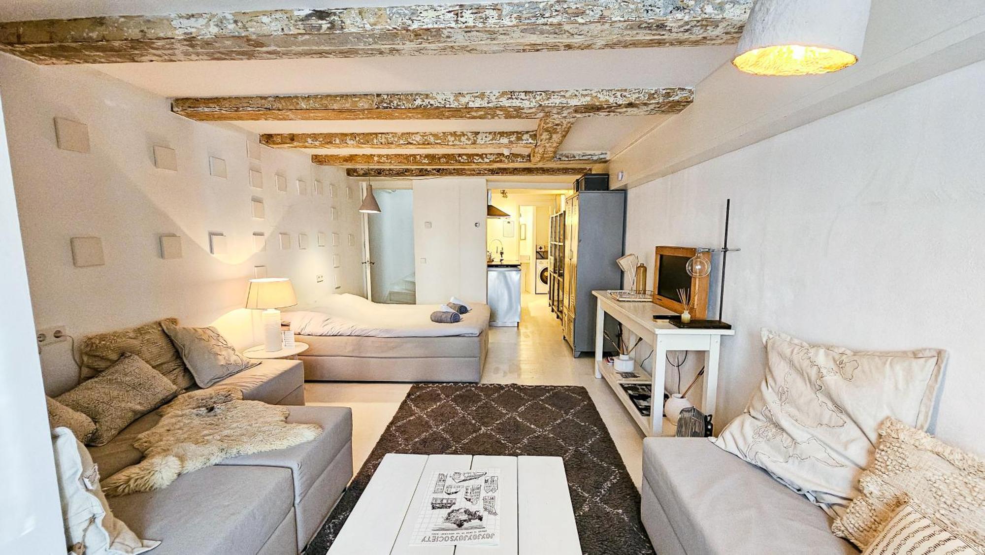 Couette-café The White Wilde - In A Historic Canalhouse From 1799 Amsterdam