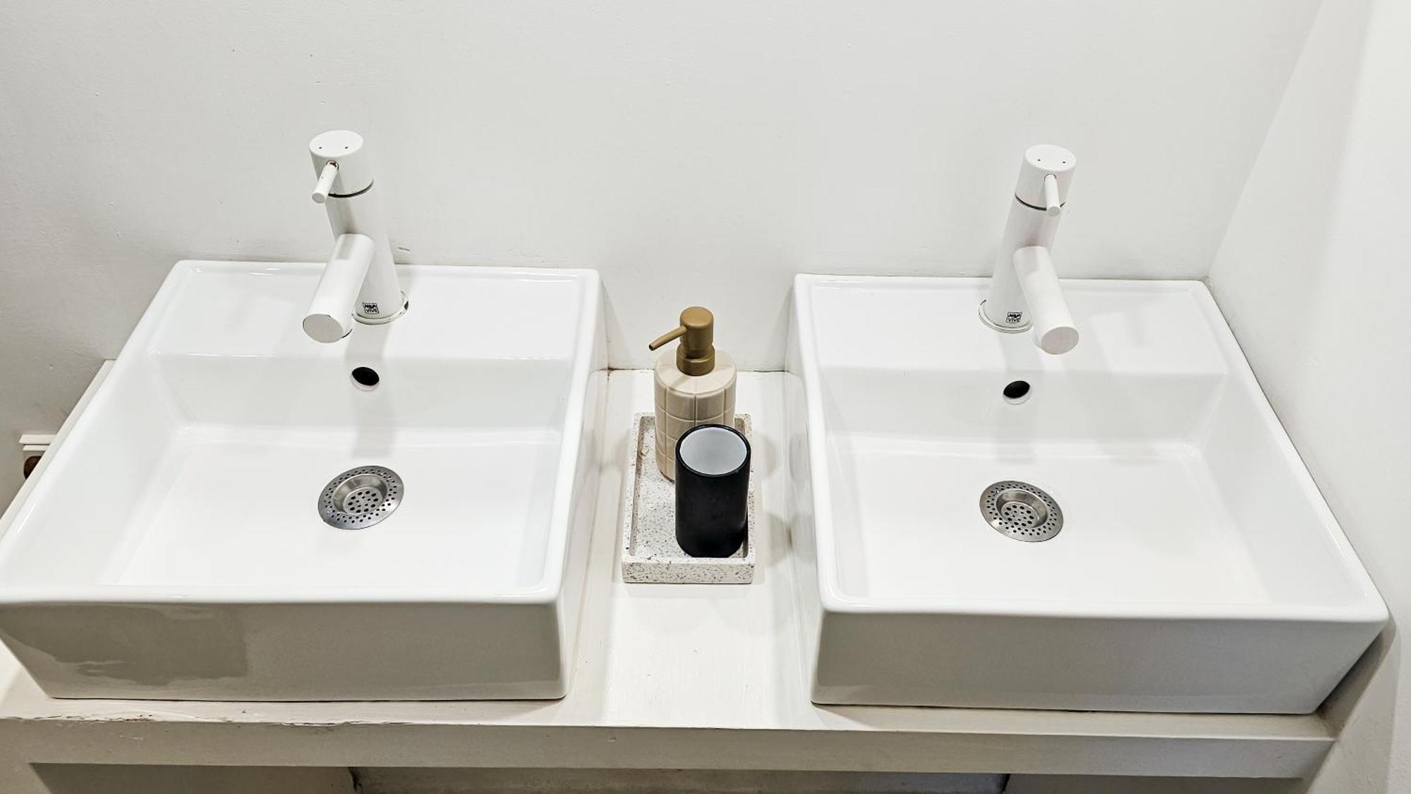 The White Wilde - In A Historic Canalhouse From 1799 Couette-café *