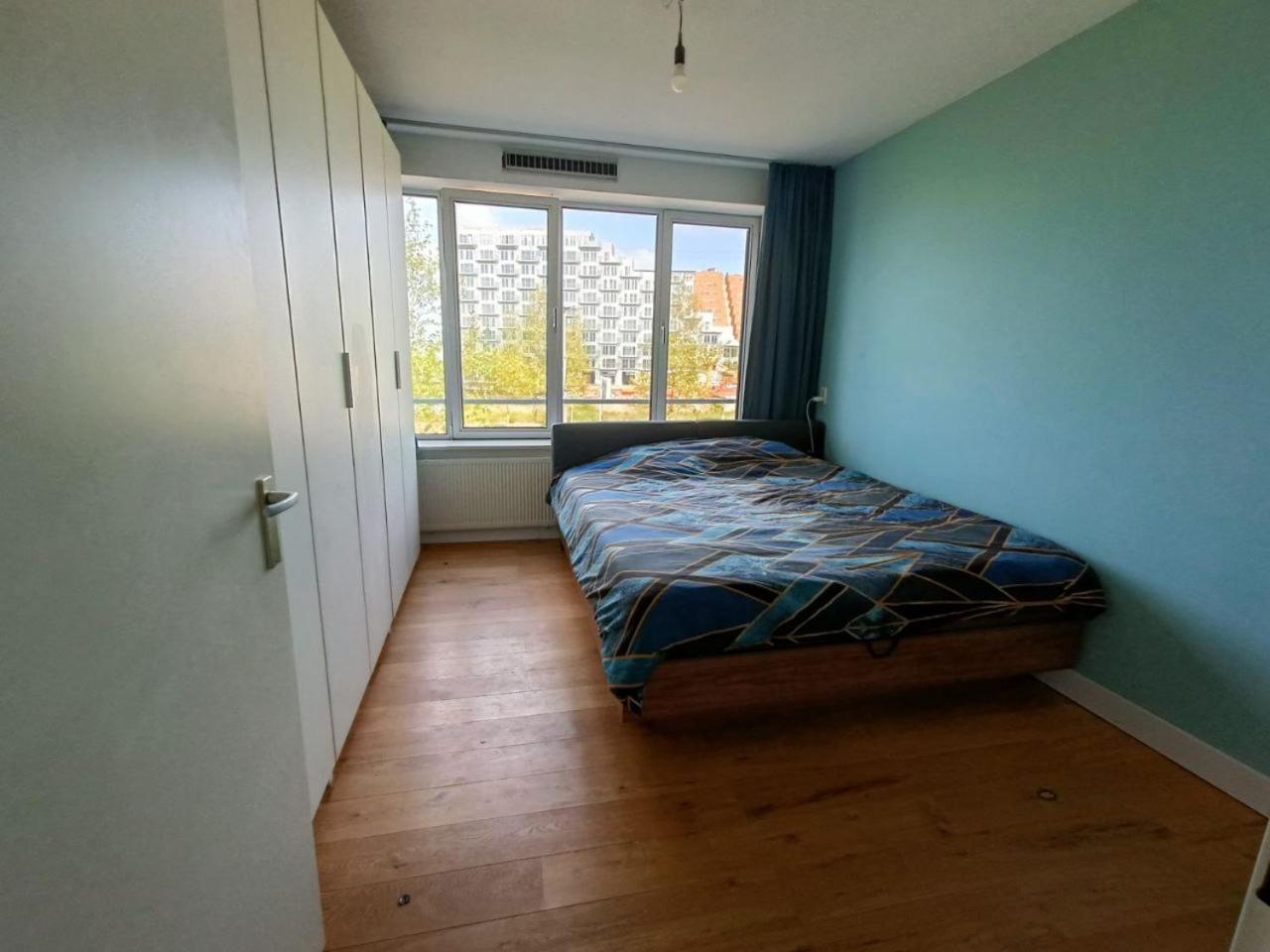Spacious 12 Min To Center By Tram Amsterdam