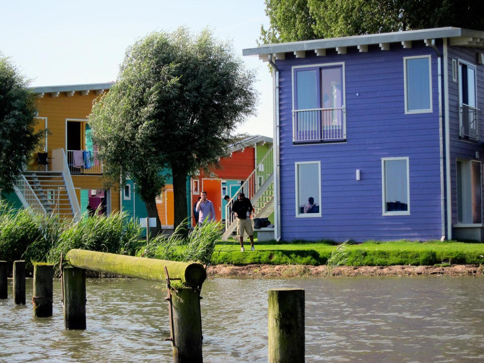 Camping Zeeburg 3*