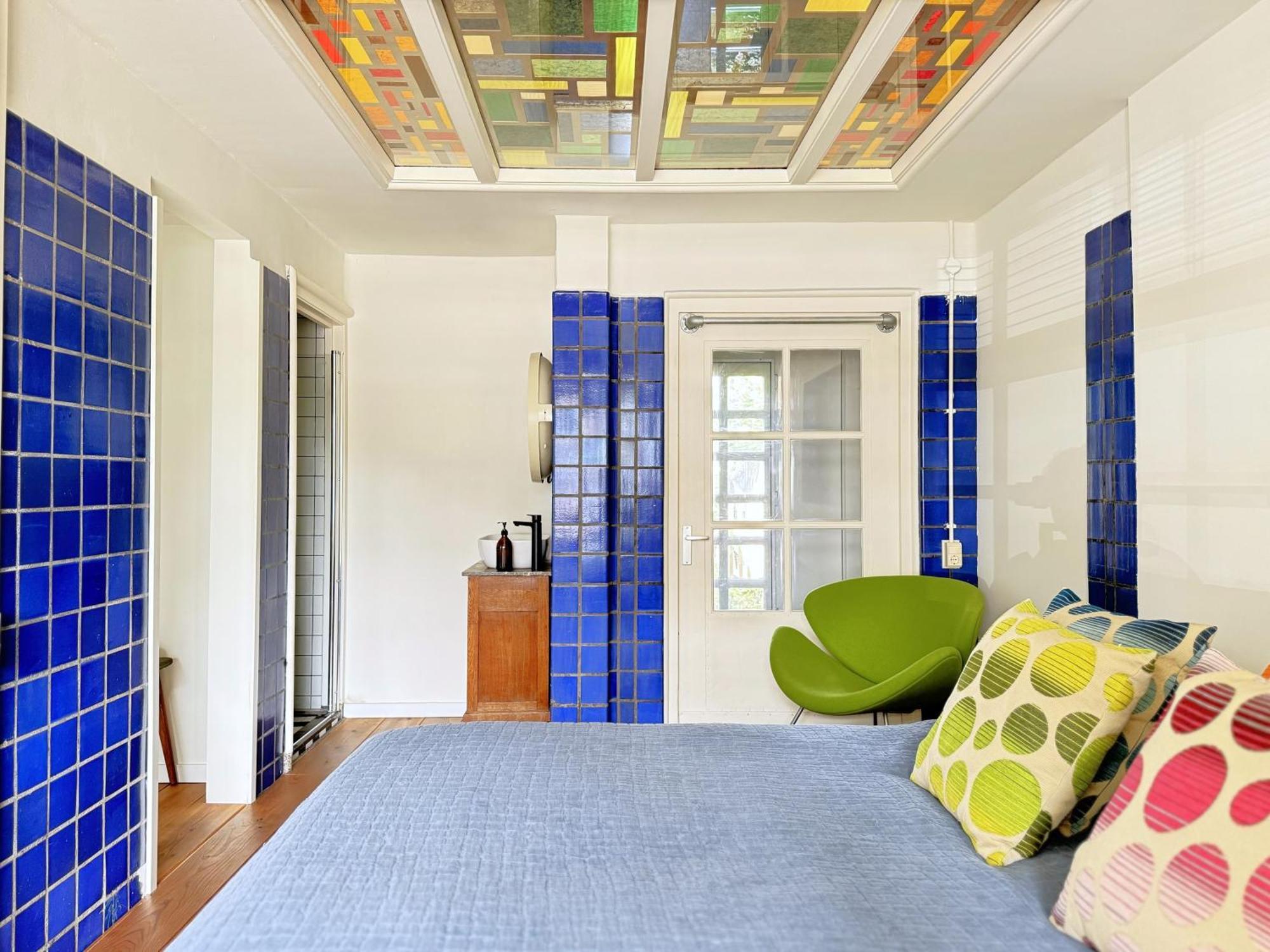 Appartement In Former Bathhouse. Free Parking *