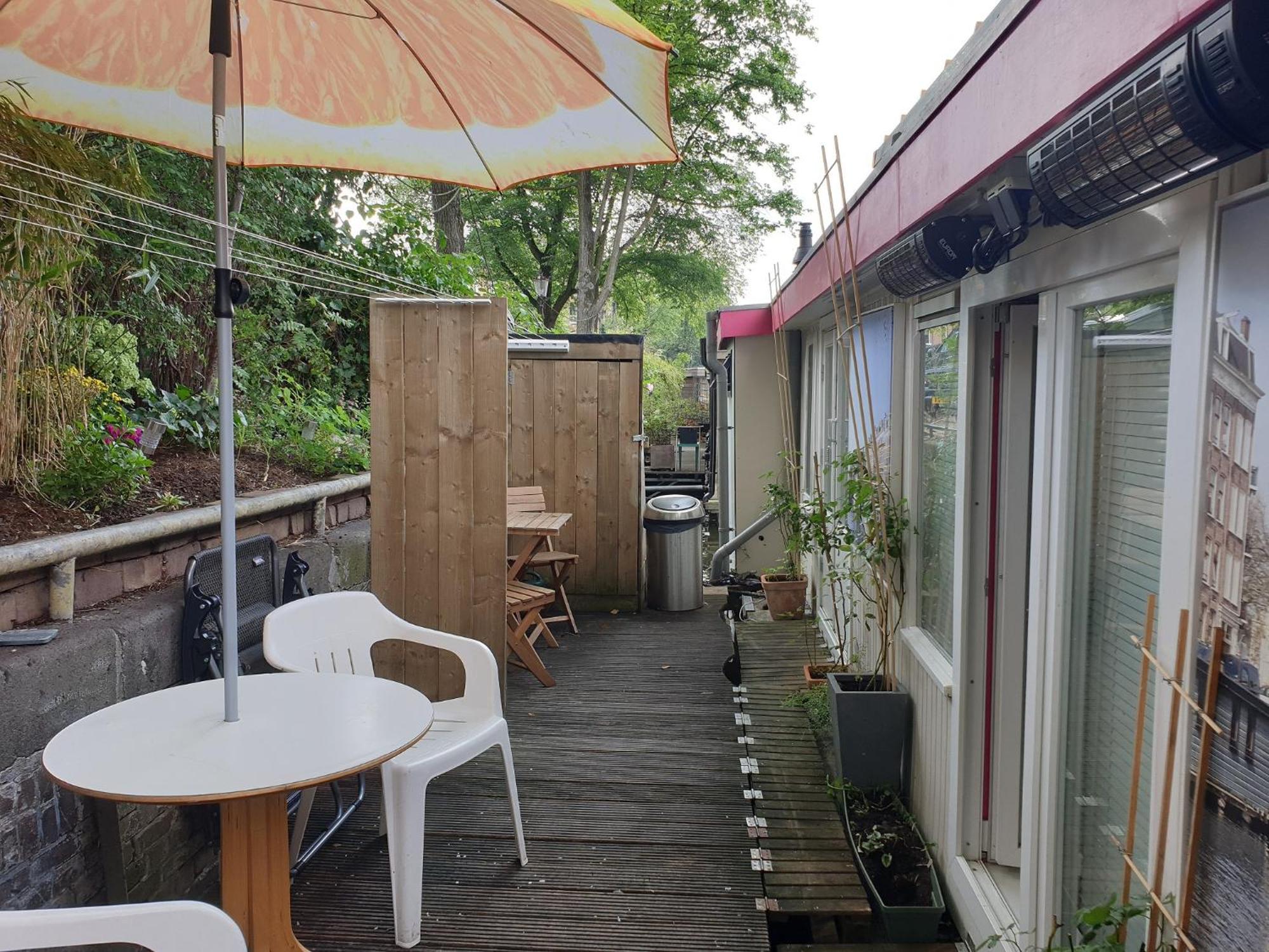 Frühstückspension Houseboat