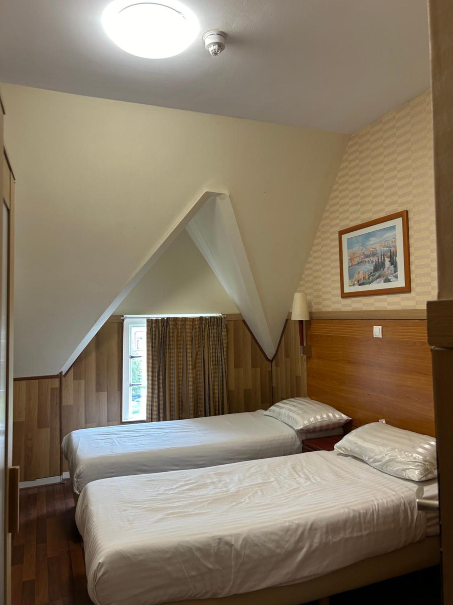 Isis Hotel 3*