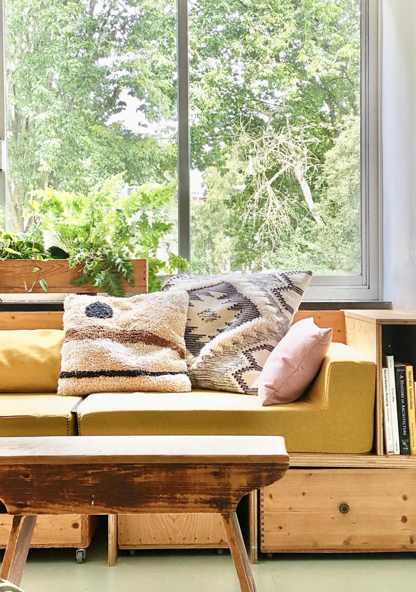 Creative, Open And Light Family Appartement