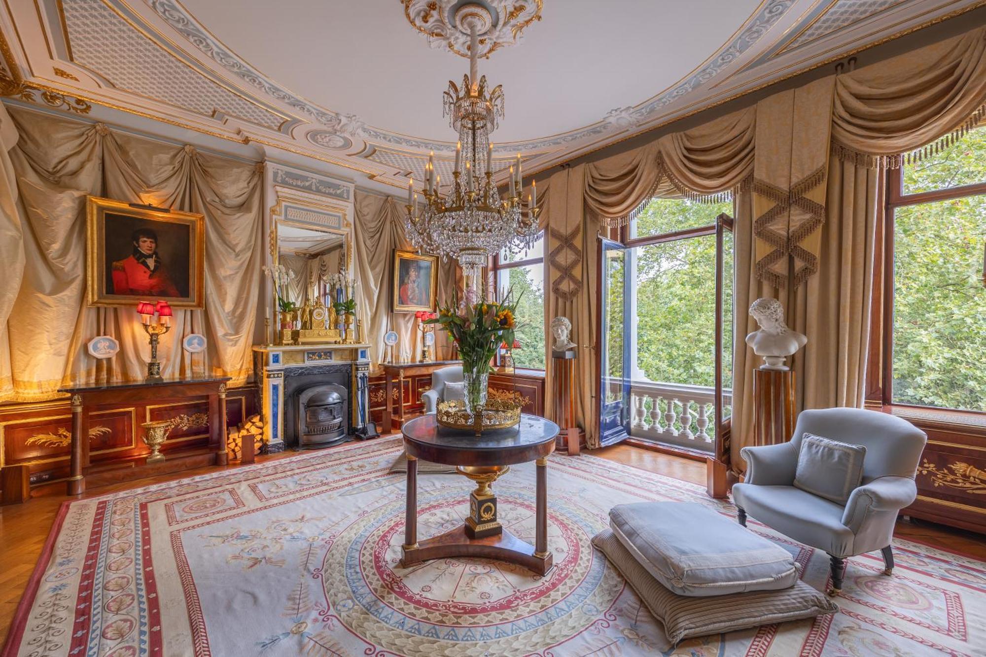 Park Mansion