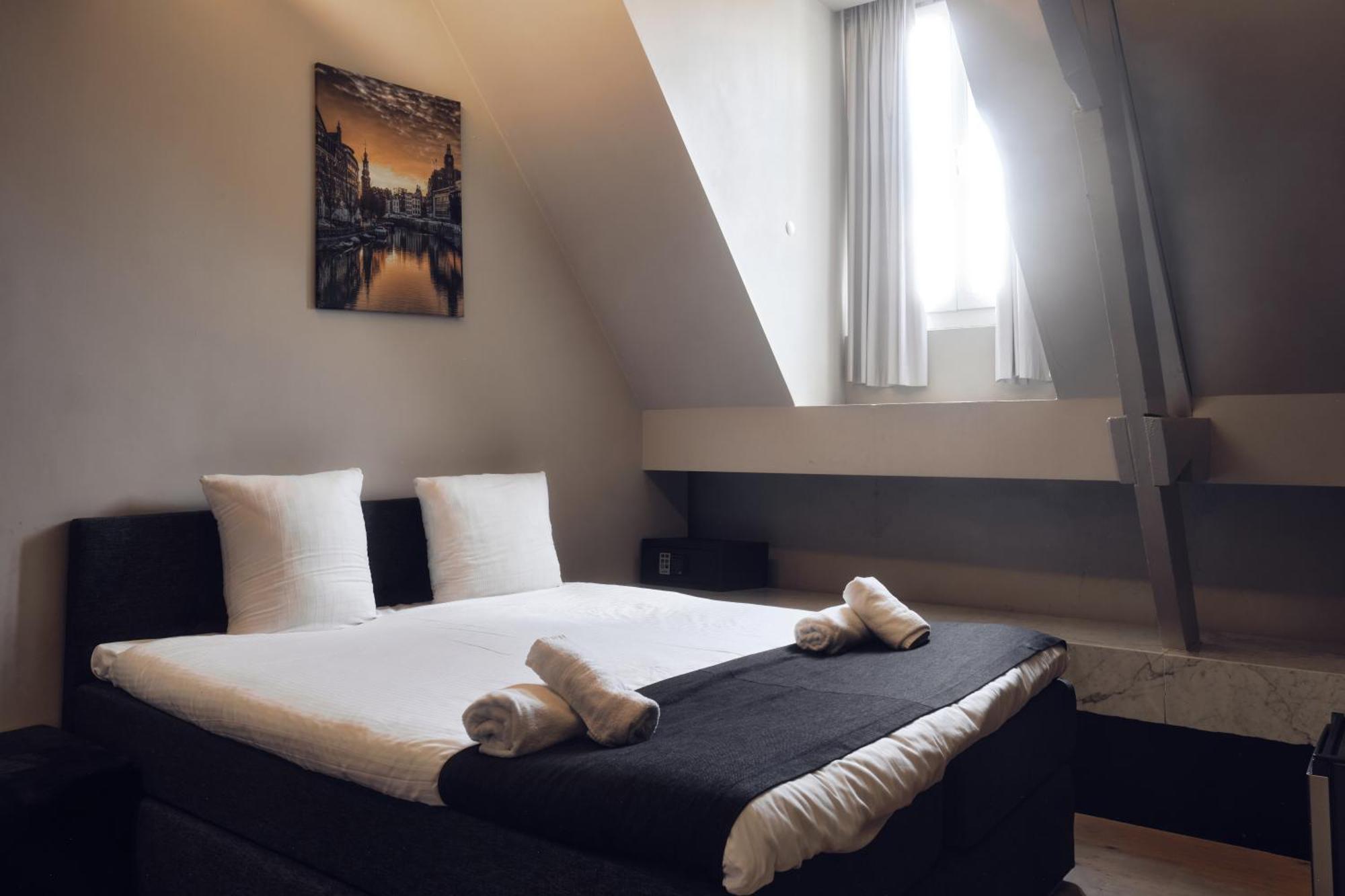 Hotel Amsterhome 3*