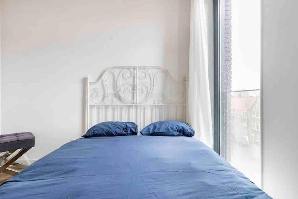 Large And Spacious 4-Bedroom Apartment With Roofterras Appartement *