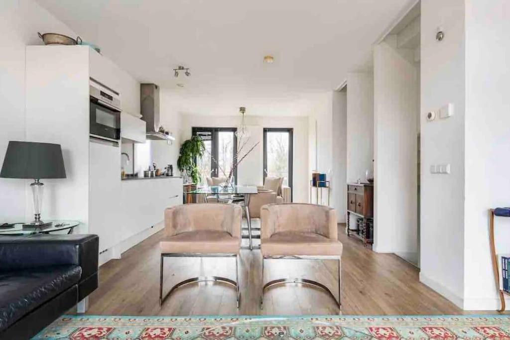Large And Spacious 4-bedroom With Roofterras