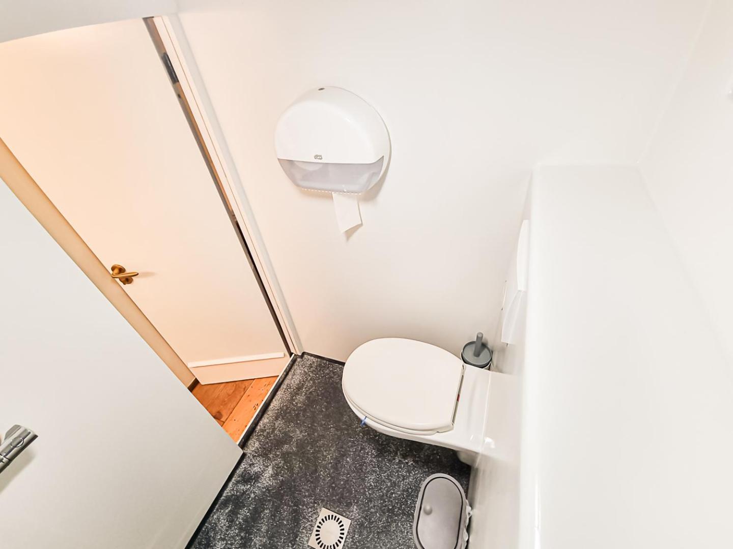 Hotel The @ Mps Noorderzon Amsterdam