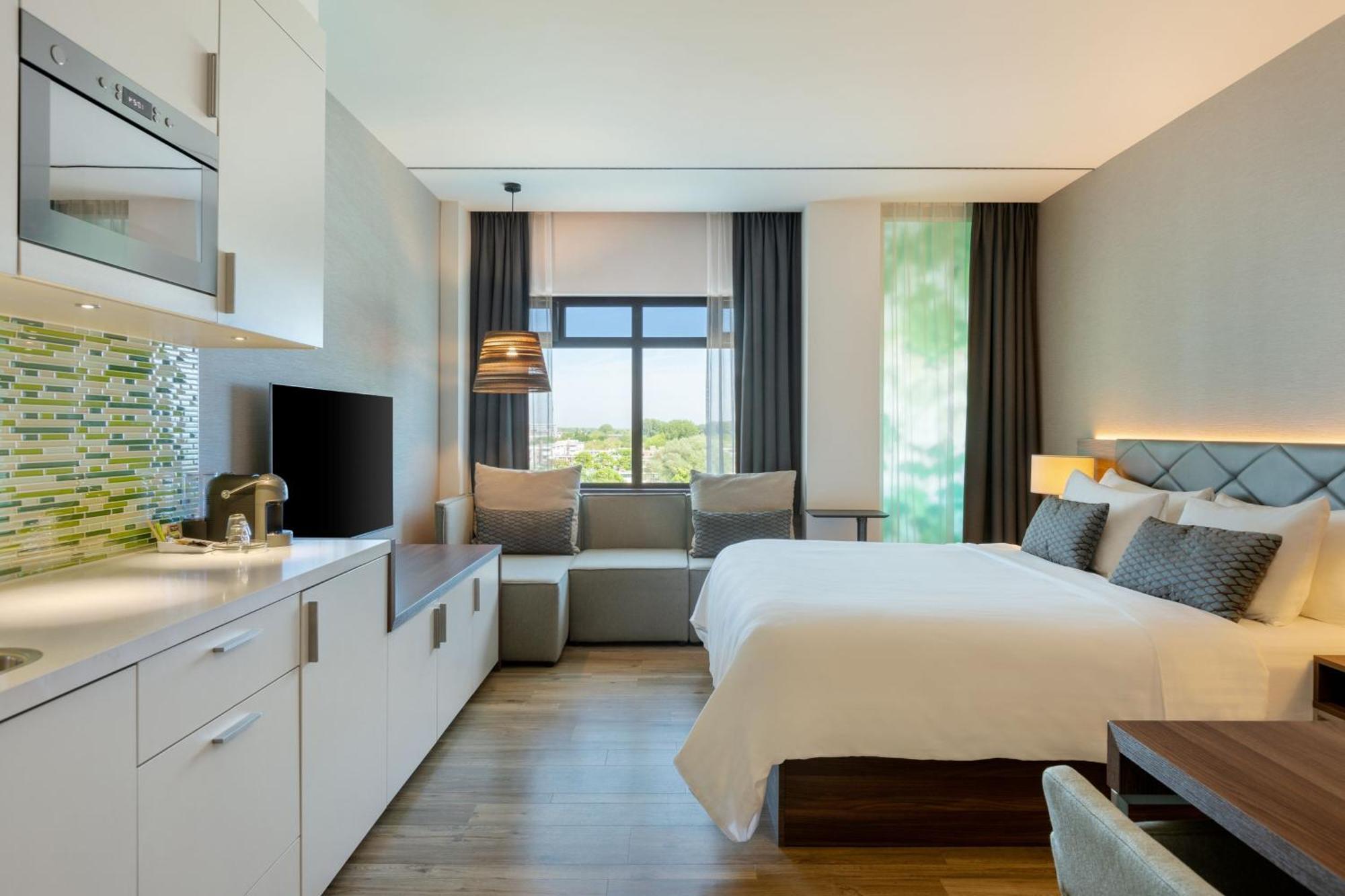 Element Hotel