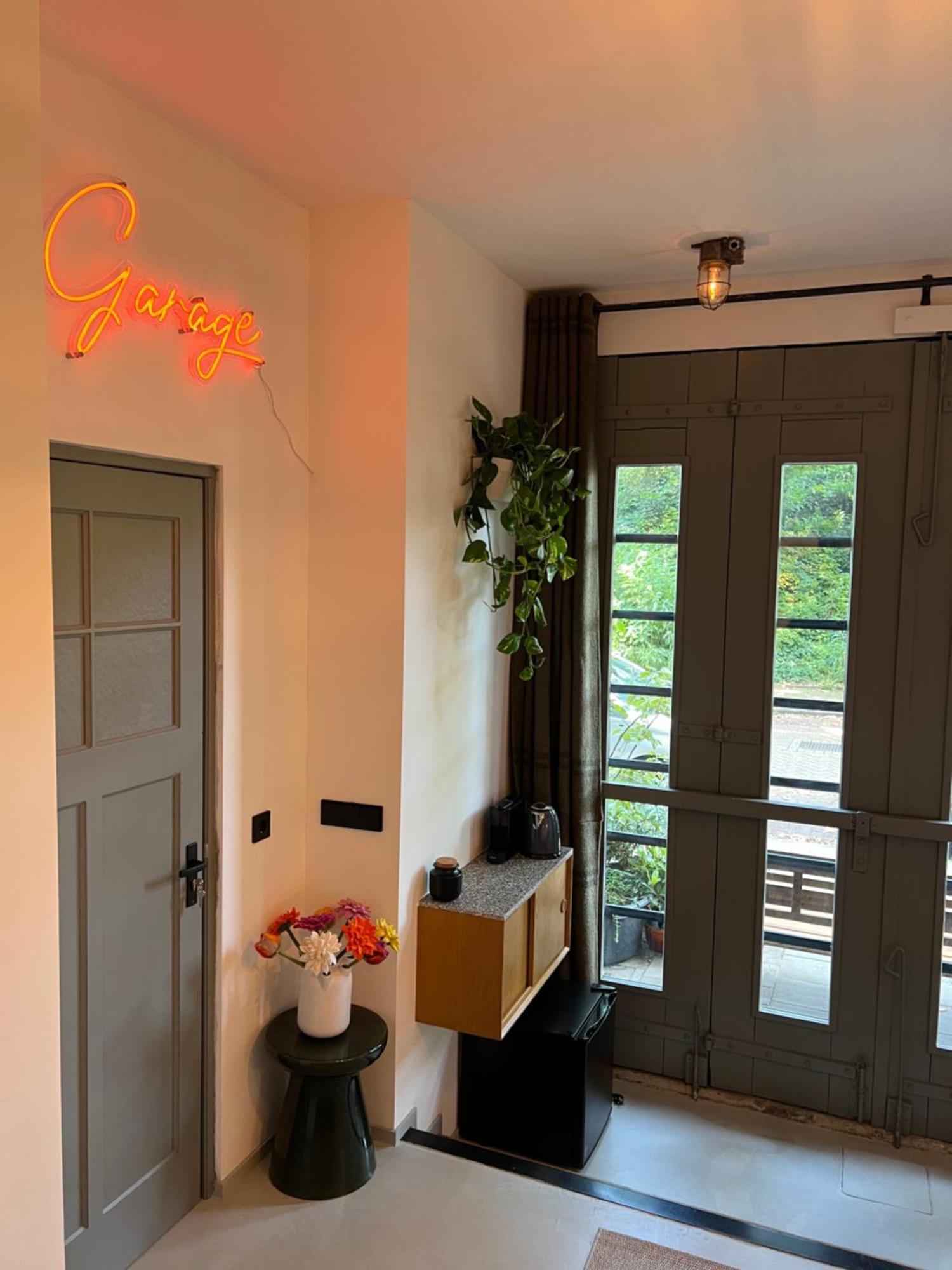 Garage Couette-café