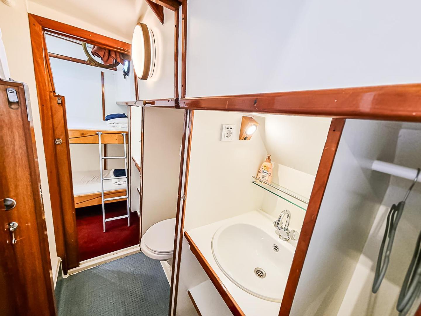 Hostel Liberté Amsterdam