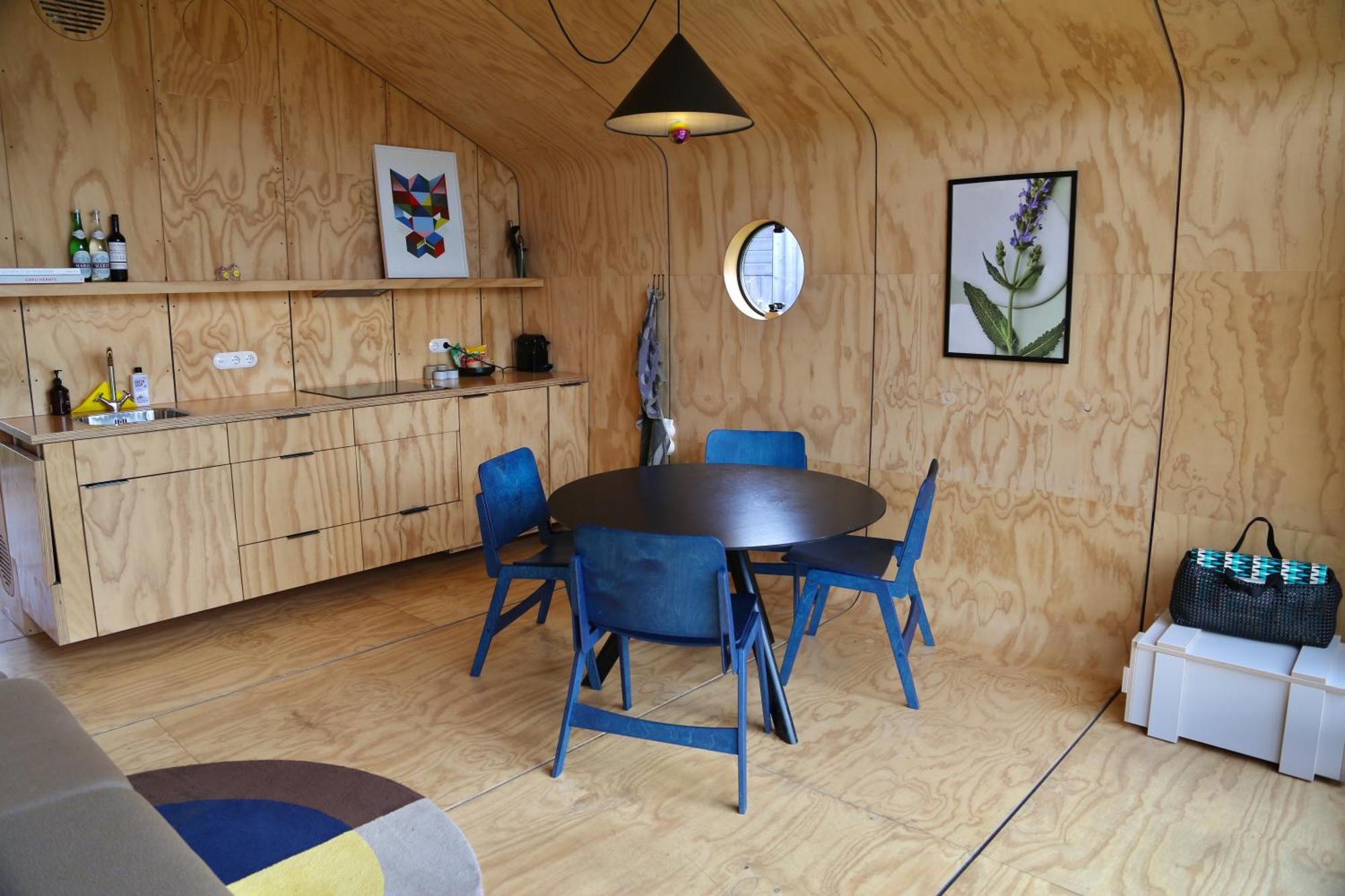 Hotel Basecamp 4*