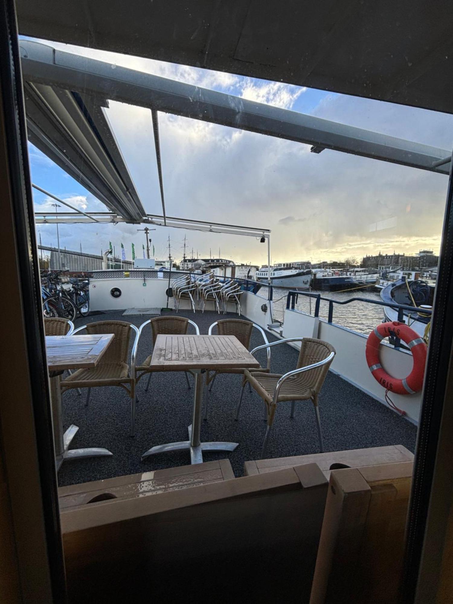 Hotelboat Iris * Ámsterdam