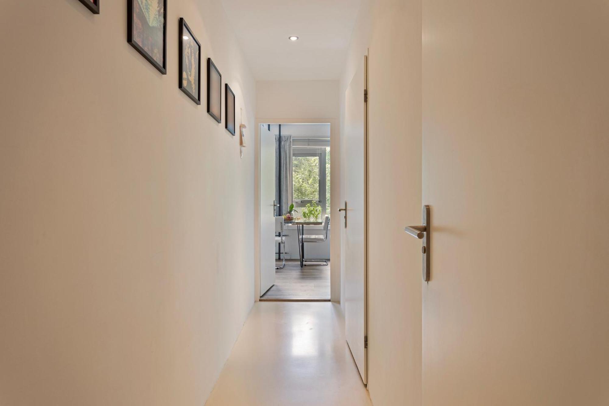 Appartement Cozy Retreat With Park Views And Free Parking Amsterdam