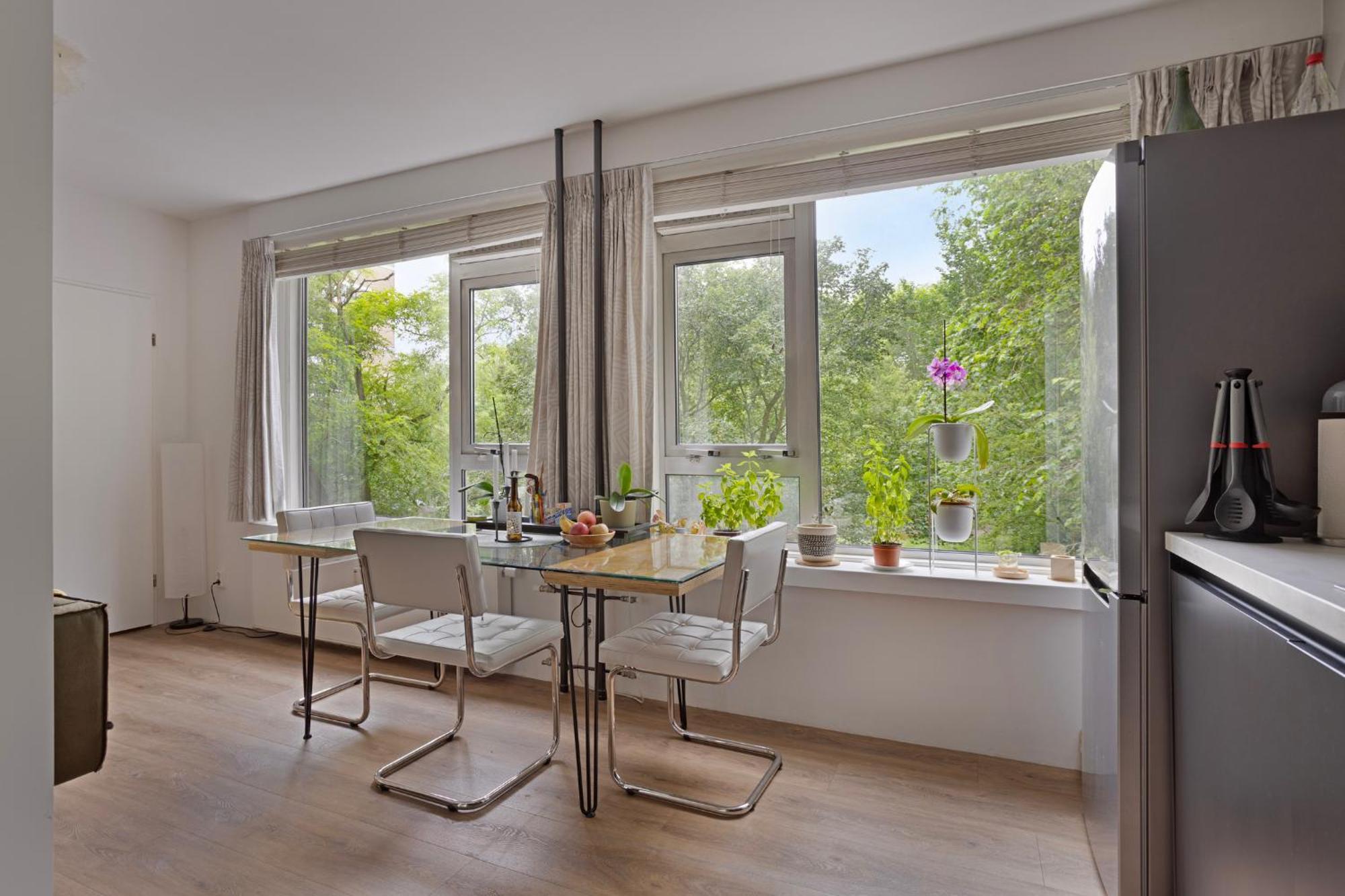 Cozy Retreat With Park Views And Free Parking Appartement Amsterdam