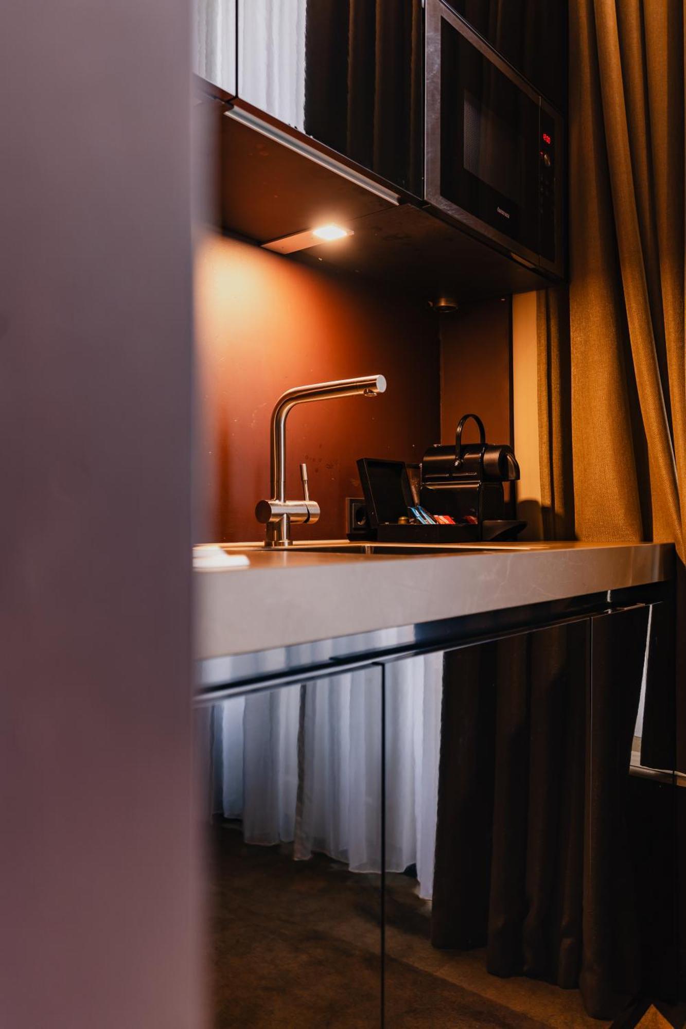 De Jonker Urban & Hotel 4*