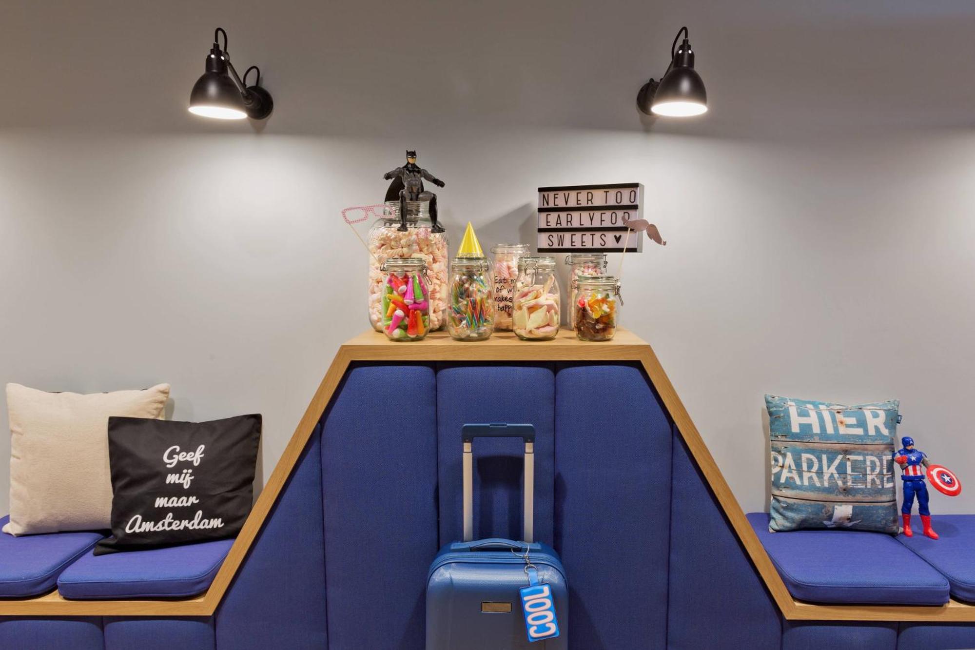 Moxy Houthavens Hotel