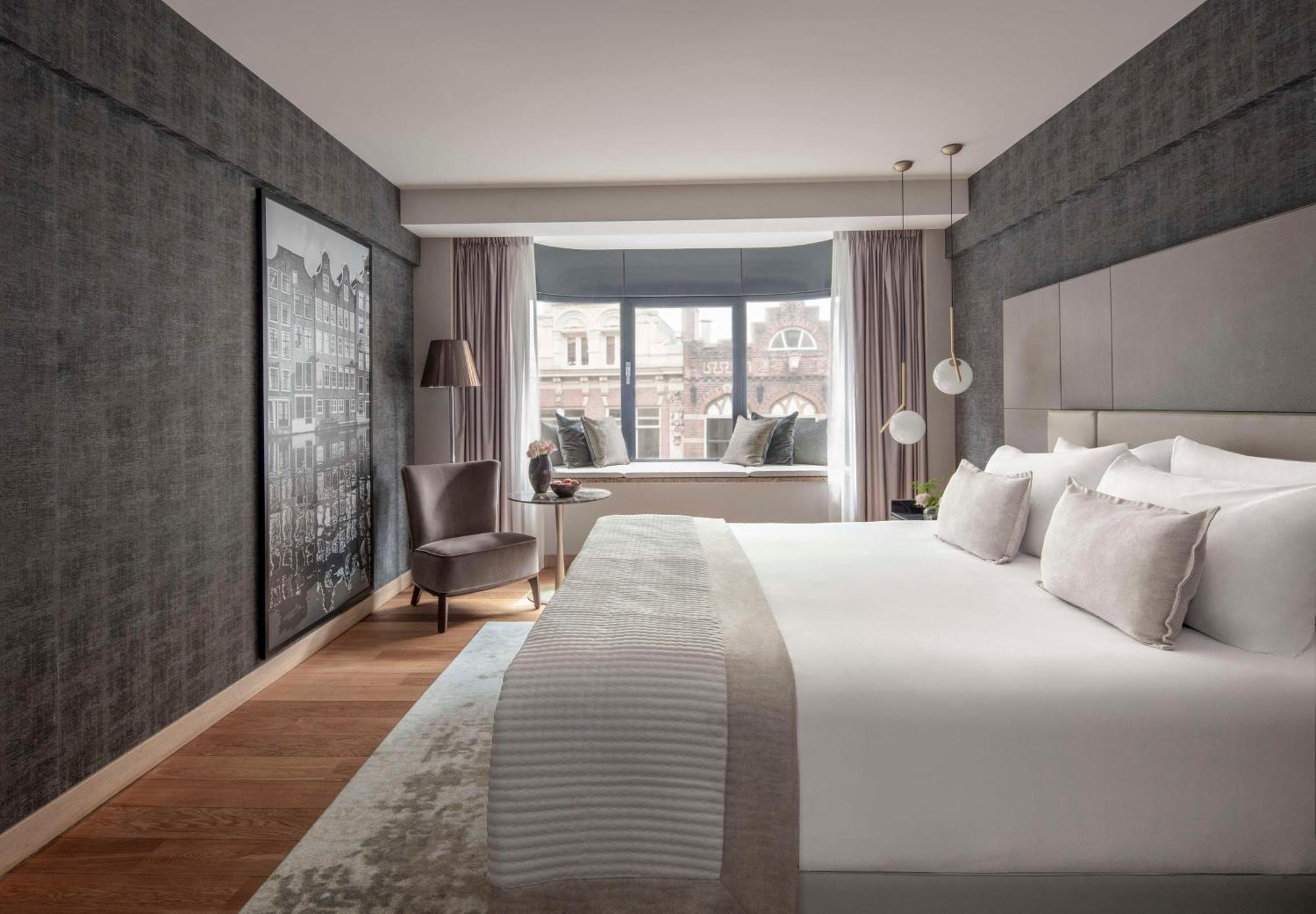 Hotel Anantara Grand Krasnapolsky 5*