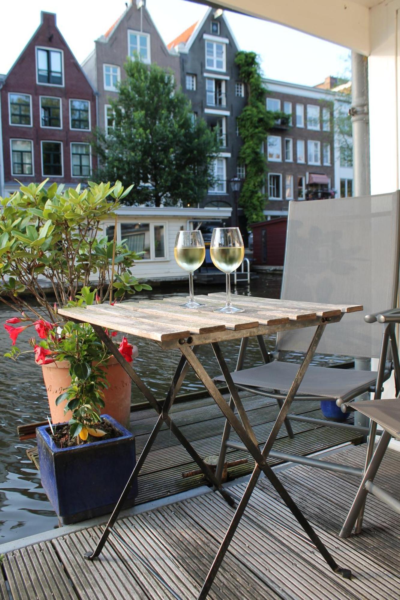 Houseboat Orpheus *