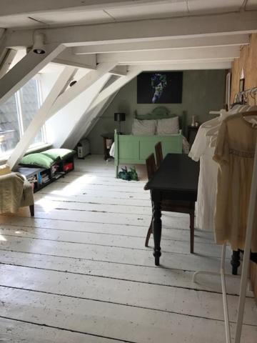 Séjour chez l'habitant 2 For 4 Pax In Monument On 3rd Floor *
