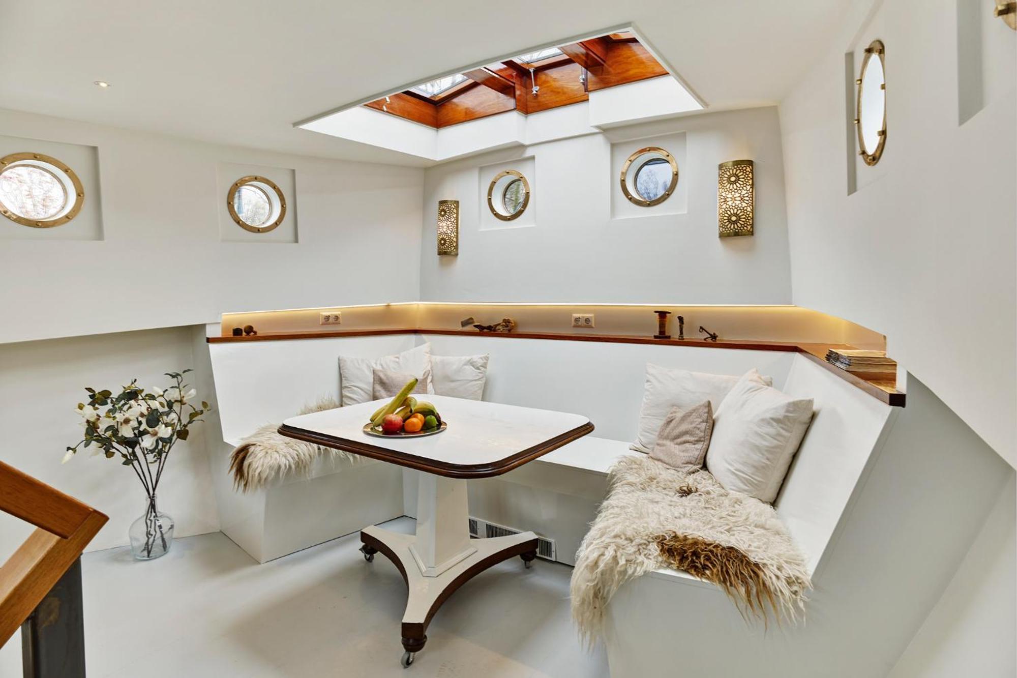 A304 Romantic Seaship In Center Bateau-hôtel *