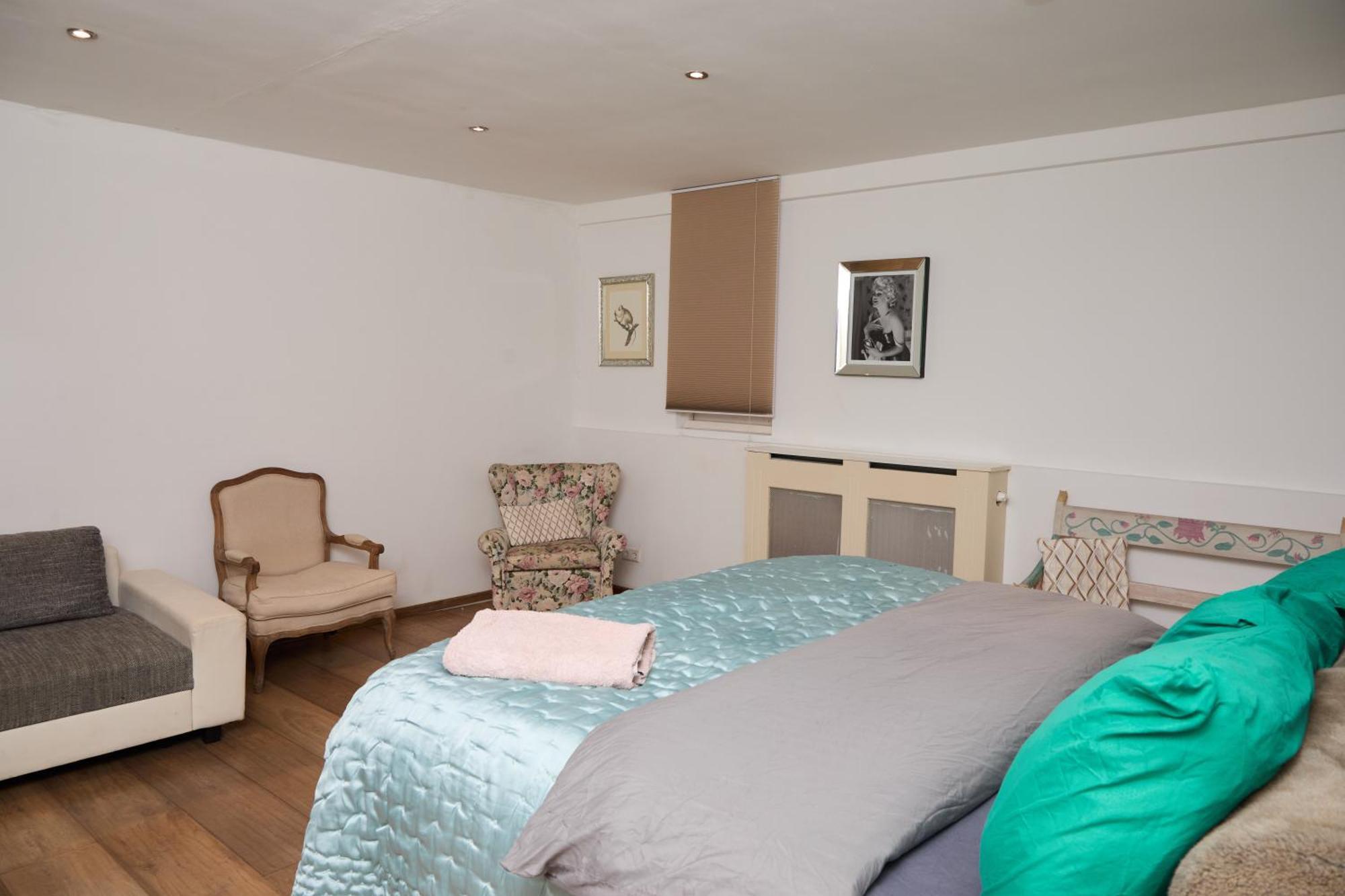 Redlight Canalview Centre Appartement