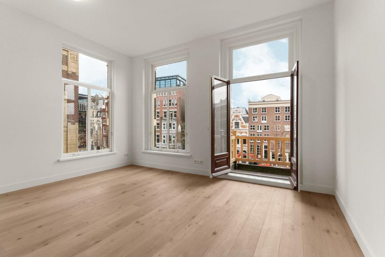 Rokin Apartment