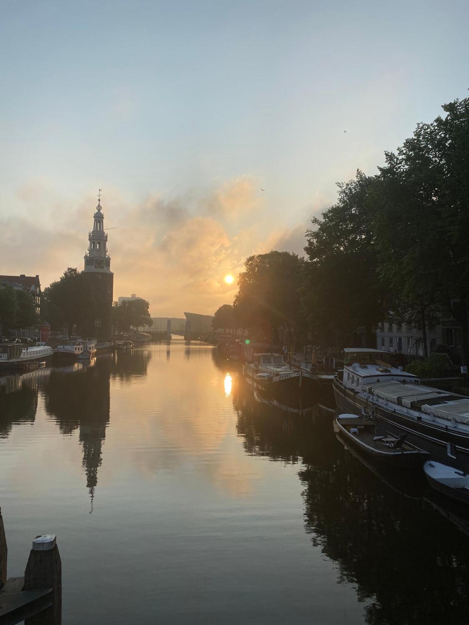 Center - Houseboat By Captain Ricard Ámsterdam