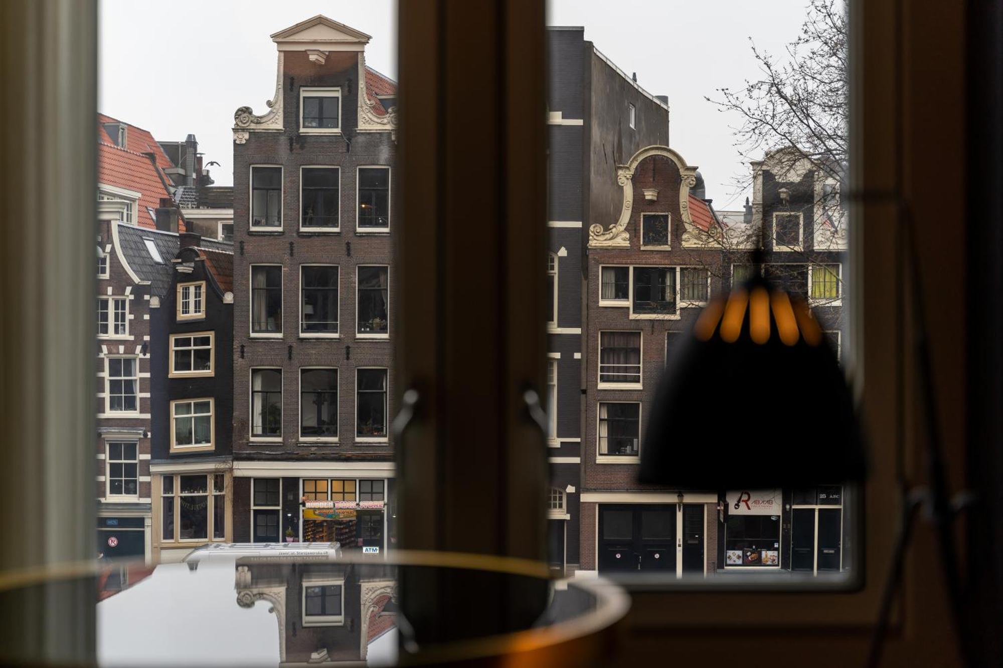 Mai Amsterdam