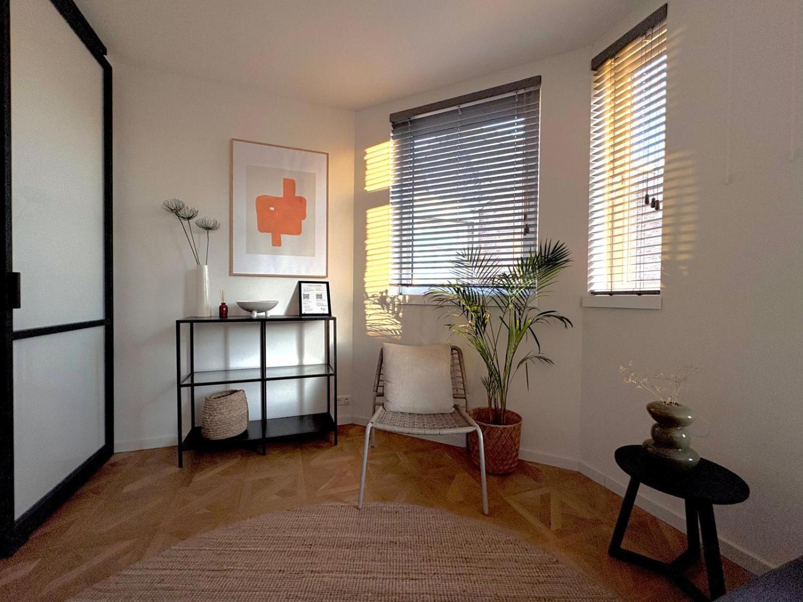 Luxury With Private Bathroom On Great Location. Ámsterdam