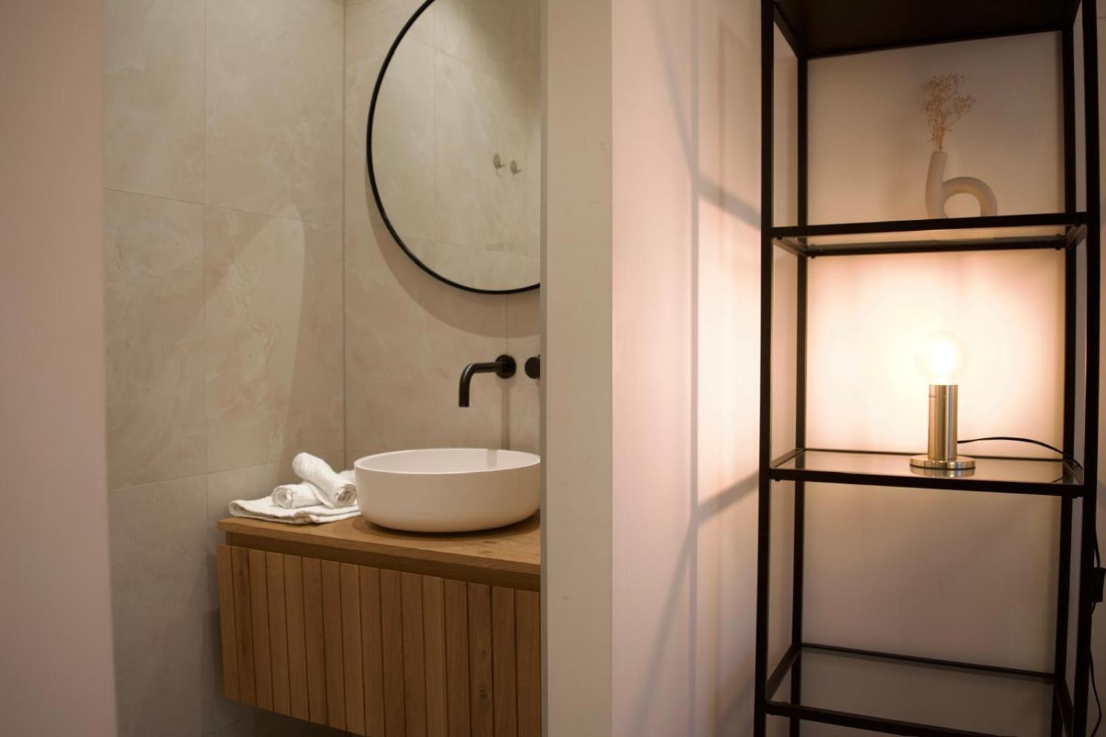 Habitación en casa particular Luxury With Private Bathroom On Great Location.