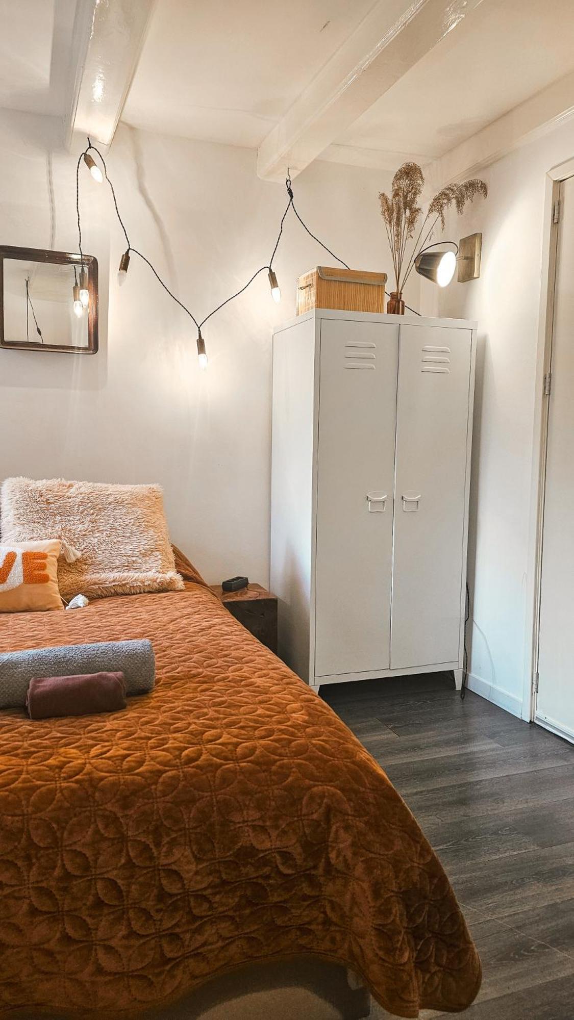 Couette-café En-suite In Historic Canalhouse From 1729