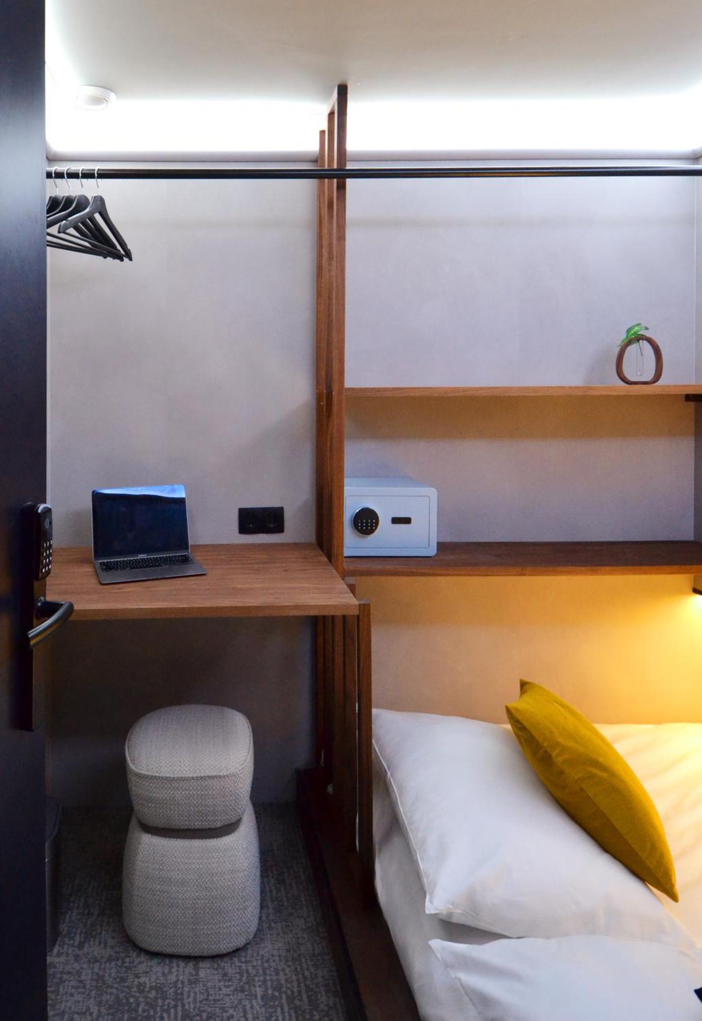 Kapselhotel The Hyve Capsule Amsterdam