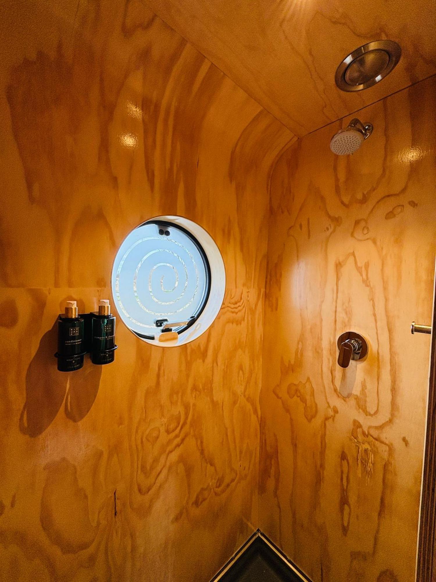 Hotel Basecamp Amsterdam