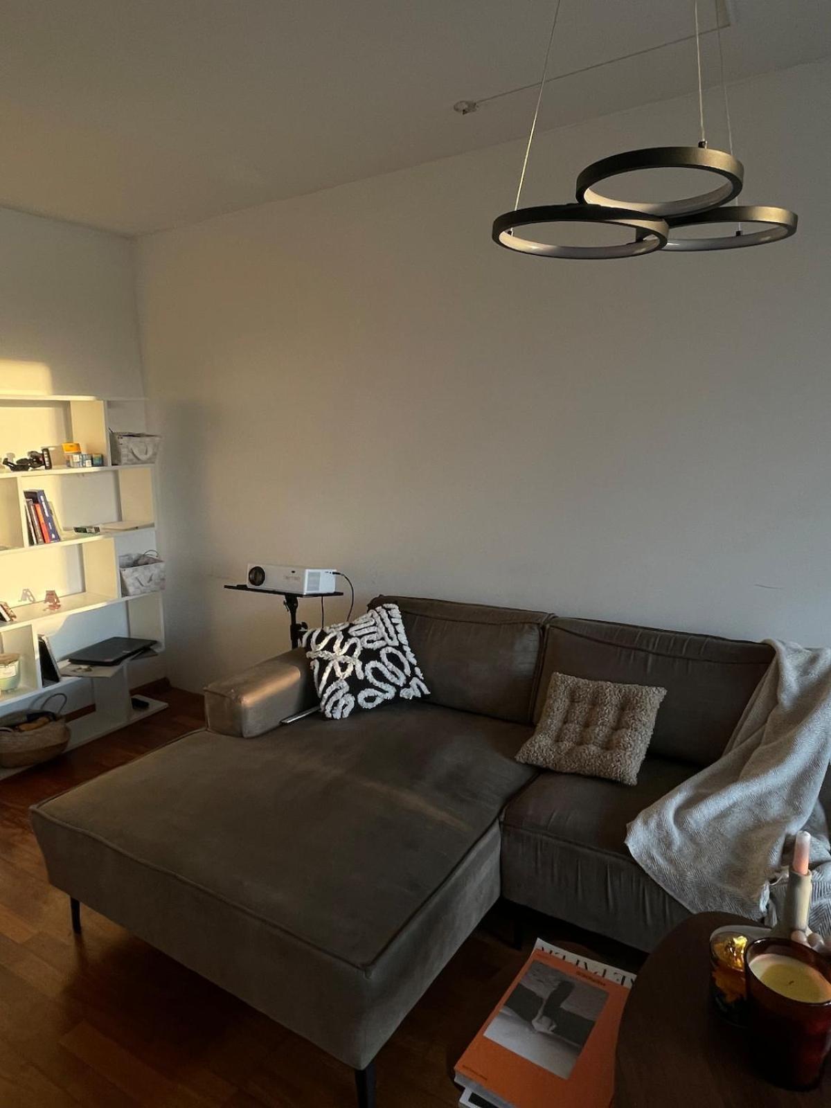 Large West With Balcony Appartement *