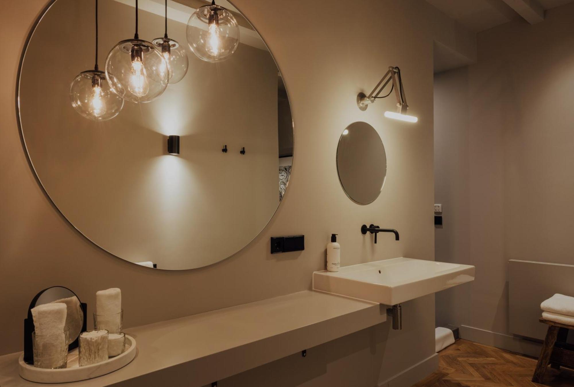 Couette-café No 7, Renovated February 2025 Amsterdam