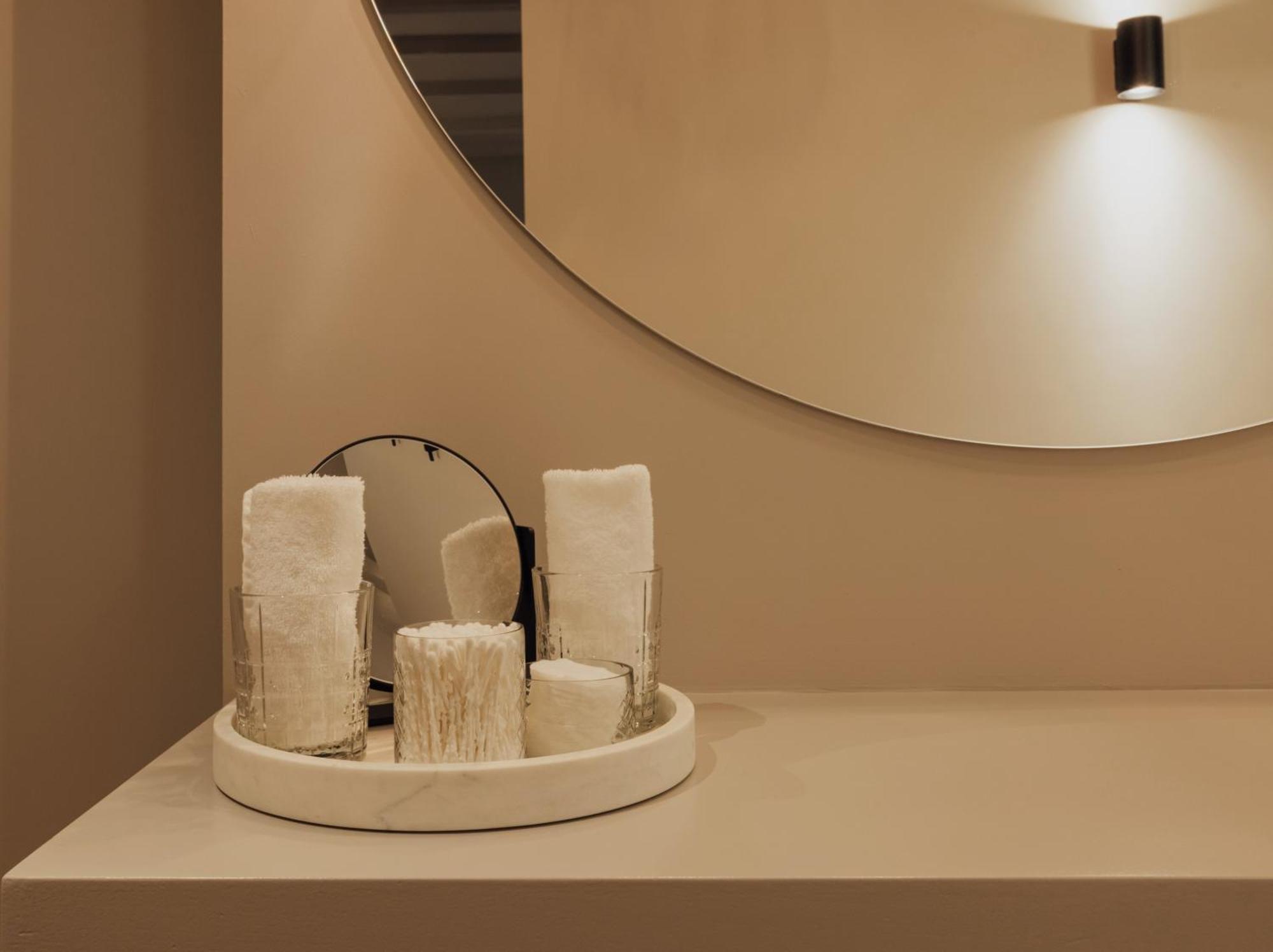 Couette-café No 7, Renovated February 2025