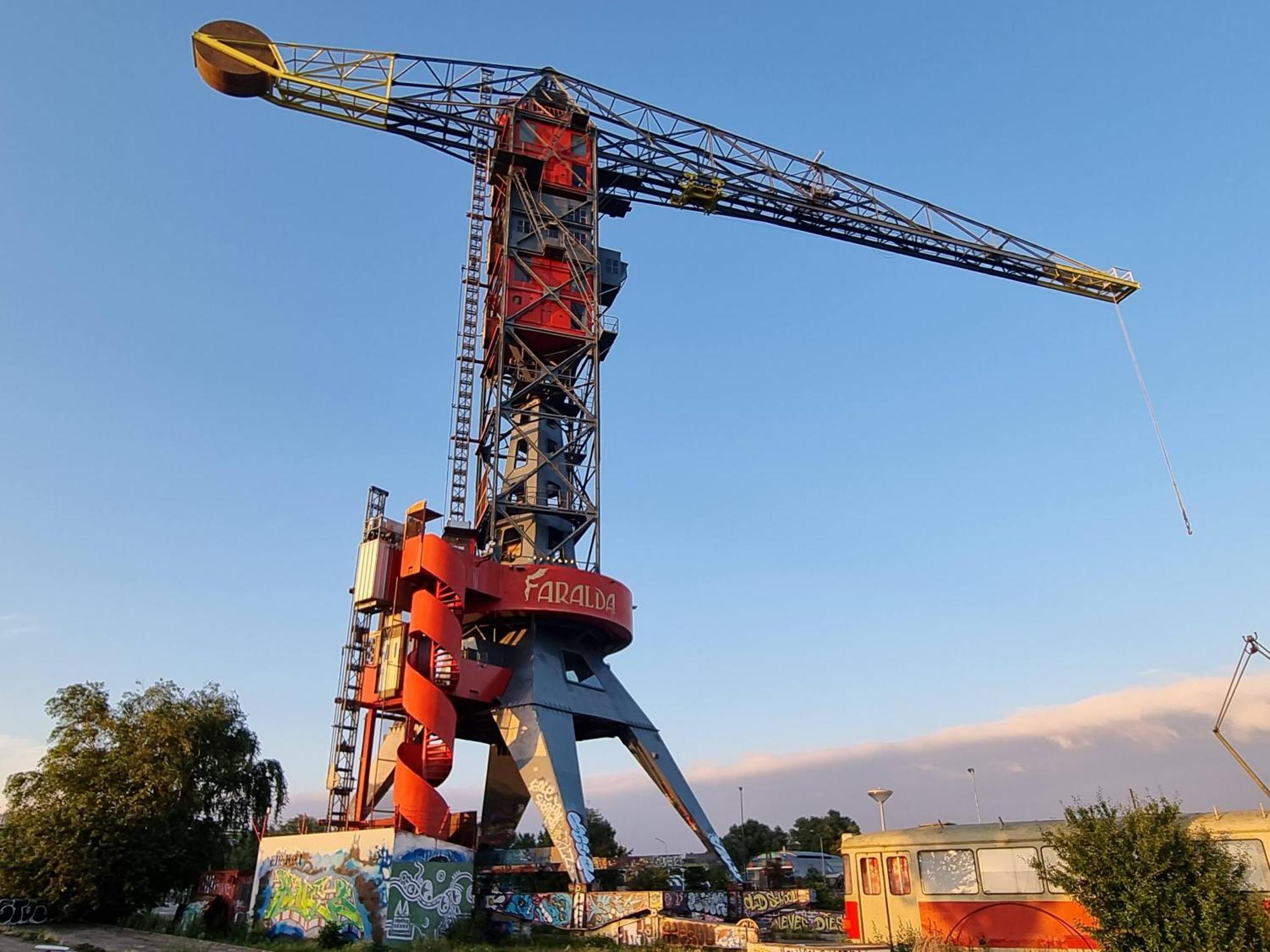 Crane Faralda Hotel 5*
