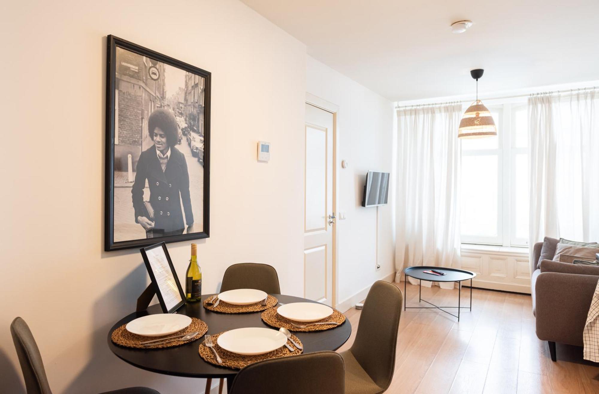 Canal View Bed & Breakfast Amsterdam